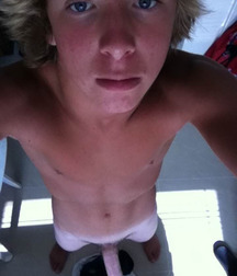 Selfies 1 5f6e5d7c3a221.jpg
