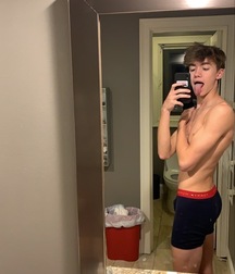 Selfies 1 5f6e5e4533188.jpg