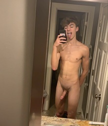 Selfies 1 5f6e5e551f68d.jpg