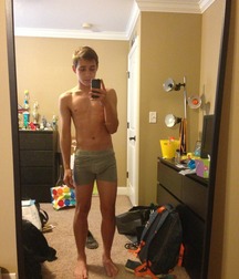 Selfies 1 5f6e5f02229c2.jpg
