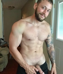 Hot Older Guy  5f73b486c19fa.jpeg
