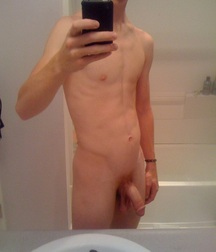 Selfies 2  5f89e3a4a62da.jpg