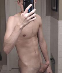 Selfies 3 5fa2049fd1b8f.jpeg