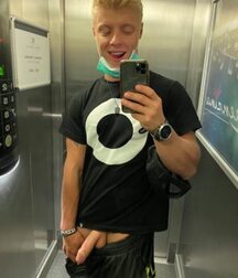 Selfies 4  5faca692f17e7.jpeg