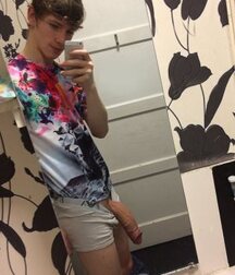 Selfies 4  5faca6947756f.jpeg