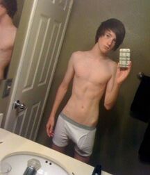 Dick Bulges 1 5fbbe2e678223.jpeg