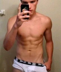 Bulging Packing and Bulging Gay Tube 5fe0124f35e43.jpeg