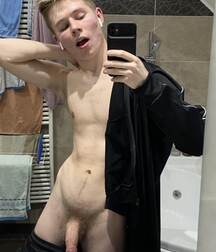 Uncut and Hairy Bush 61a7ba48436e0.jpeg