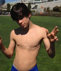 Shirtless 1 03242016 56f41f90e7bb4.jpg