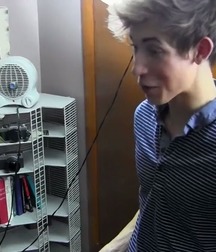Two Hot Twinks