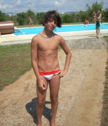 Swimwear Bulges Twink Porn 5ef223279a656.png