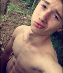 Hot lads from twitter 5f95498dac0ec.jpg
