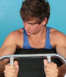 Kilian the man working out 5f3d246be3cee.jpg