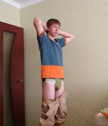 2 boys 1 underwear  5d2601bd0f3b2.jpg
