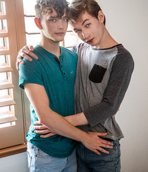 Spencer and Oliver have fun gay porn