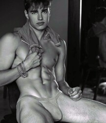 Evan Harman handsome fashion model boys porn 617466d8216a7.jpg