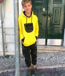 BenBen's Twink Mix Gay Tube 5f5e674e18fdf.jpg