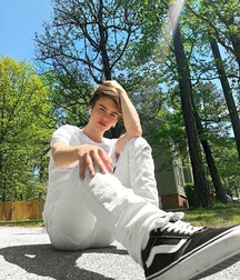 Ben's Boys in Vans Gay Tube 1 5f9fe166d6940.jpg