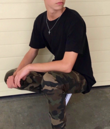 Ben's Boys in Vans Gay Tube 1 5f9fe19bb3b4e.png