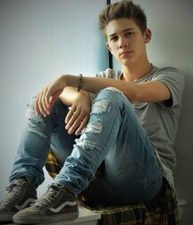 BenBen's Twink Gay Mix Tube 21 5fa06eb23b0f2.jpg