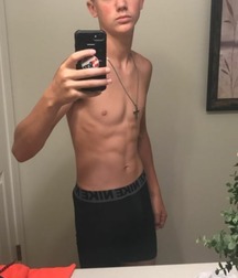 Ben's Shirtless Boys Gay Tube 5fa68833bb777.jpg