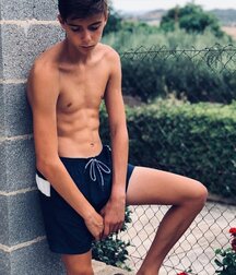 Ben's Shirtless Boys Gay Tube 5fa6883cea115.jpg