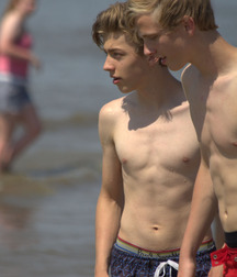 Ben's Shirtless Boys Gay Tube 5fa688967637a.jpg