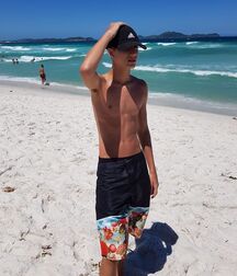 Ben's Shirtless Boys Gay Tube 5fa688b0289e3.jpg