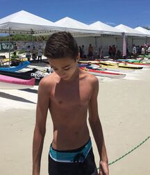 Ben's Shirtless Boys Gay Tube 5fa688b4a254a.jpg