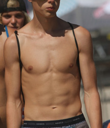 Ben's Shirtless Boys Gay Tube 5fa6892d10b29.jpg