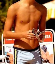 Ben's Shirtless Boys Gay Tube 5fa68945a6e58.jpg