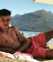 BenBen's Twink Mix Gay Tube Great 26 5fb53151f0b2e.jpg