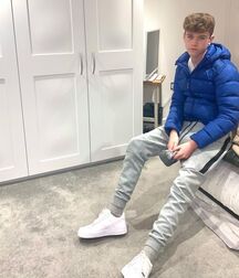 CUTE AMATEUR BOYS TEEN GAY TUBE 5fbe67a19fe68.jpg