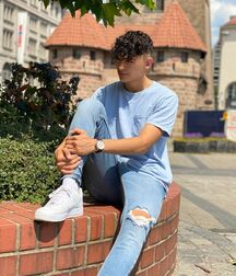 Ben's Weekend Boys Gay Tube 5ff86b7d761a0.jpg