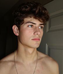 Ben's Weekend Boys Gay Tube 5ff86b87682d3.jpg