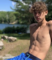 Ben‘s BM Shirtless Gay Tube 6011843cba6cc.jpeg