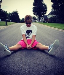 Ben's fav Sneaker Boys twink tube 604d523fce7c9.jpg