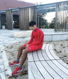 Ben's fav Sneaker Boys twink tube 604d526c0d039.jpg