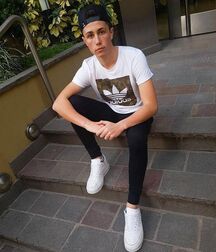 Ben's fav Sneaker Boys twink tube 604d527ed3c2f.jpg