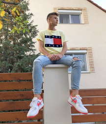 Ben's fav Sneaker Boys twink tube 604d5290102f6.jpg