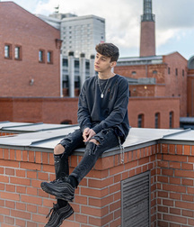 Ben's fav Sneaker Boys twink tube 604d529851370.jpg