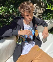 Ben's fav Sneaker Boys twink tube 604d52e091147.jpg