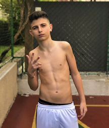 Ben's Thursday Boys Gay Tube Mix 605c326d2186b.jpeg