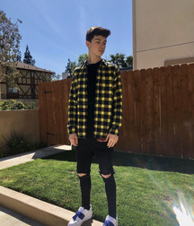 Ben's Thursday Boys Gay Tube Mix 605c32760ef85.jpeg