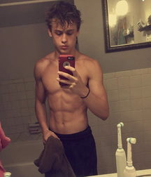 Ben's Sunday Boys Twink Tube Gay Shirtless 2 605f8d844be4f.jpeg