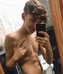 Ben's Sunday Boys Twink Tube Gay Shirtless 2 605f8d9f38de6.jpg