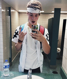 Ben's Sunday Boys Twink Tube Gay Shirtless 2 605f8df59ced4.jpg