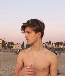 Ben's Sunday Boys Twink Tube Gay Shirtless Cute 6060e1c983b8a.jpg