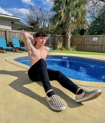 Ben's Sunday Boys Twink Tube Gay Shirtless Cute 6060e1ed870f9.jpeg