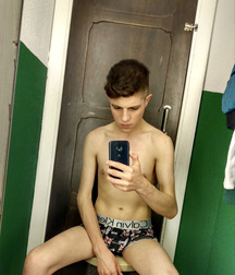 Ben's Sunday Boys Twink Tube Gay Shirtless Cute 6060e1f375747.jpeg